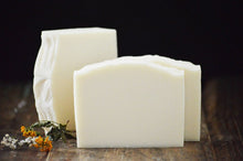 Load image into Gallery viewer, Jasmine + Lilac Soap