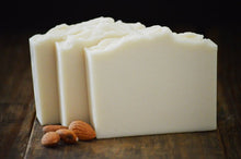 Load image into Gallery viewer, Honeymoon Soap