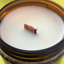 Load image into Gallery viewer, #1 Oakmoss + Amber Candle

